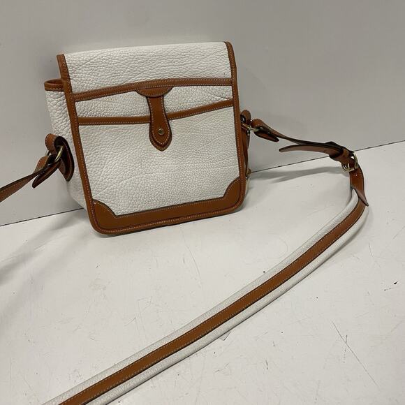 VTG DOONEY & BOURKE White Brown All-Weather Leather Pebble Crossbody Bag 8”x8” - Picture 5 of 12